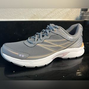 Shoes sport skylark Frostgrey